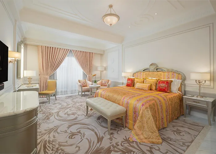 Palazzo Versace Hotel
