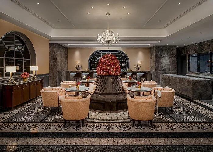 Palazzo Versace Hotel